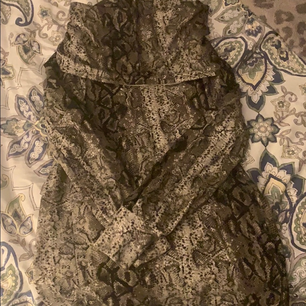Gibson convertible snake print top